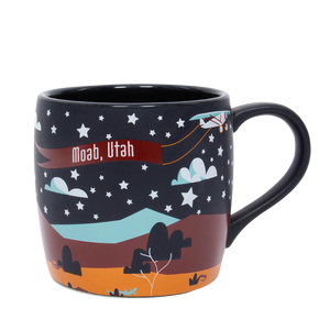 Smith-Western Arches National Park Nord Mug, back view with Moab, Utah lettering and a starry night sky